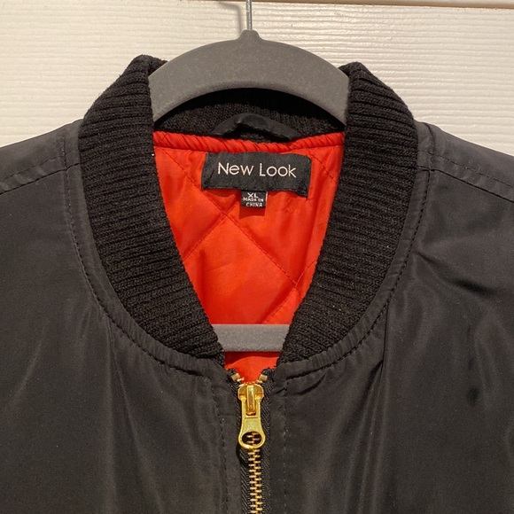 Black bomber jacket with orange lining - Picture 2 of 4